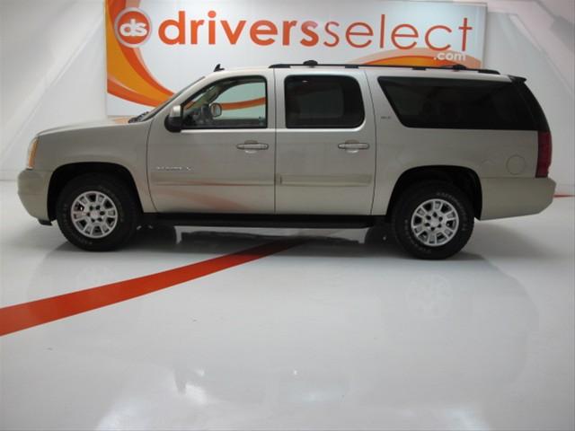 GMC Yukon XL SLT Sport Utility