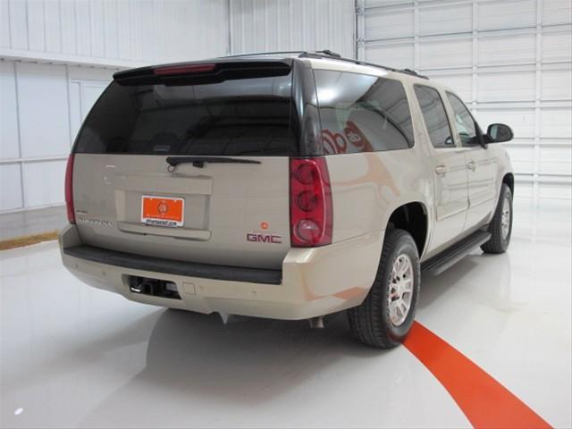 GMC Yukon XL 2007 photo 3