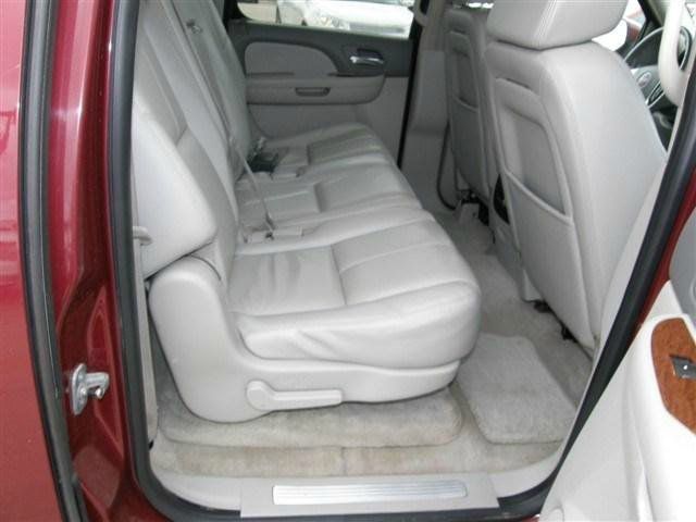 GMC Yukon XL GXE Manual Limited Edition SUV