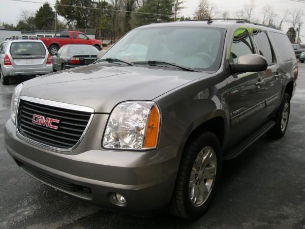GMC Yukon XL 2007 photo 2