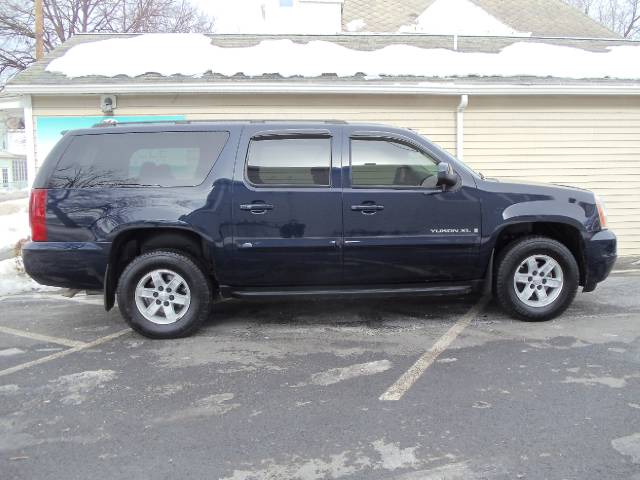 GMC Yukon XL 2007 photo 4