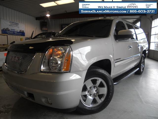 GMC Yukon XL 2008 photo 2