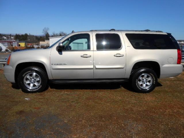 GMC Yukon XL 2008 photo 1