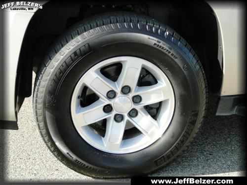 GMC Yukon XL 2008 photo 3