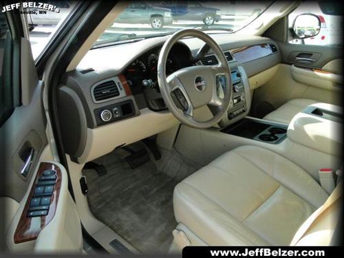 GMC Yukon XL 2008 photo 4