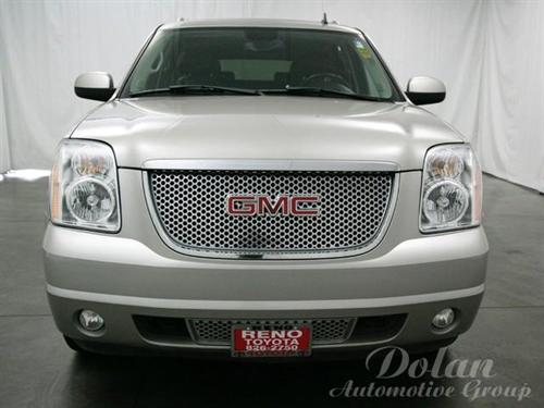 GMC Yukon XL 2008 photo 1