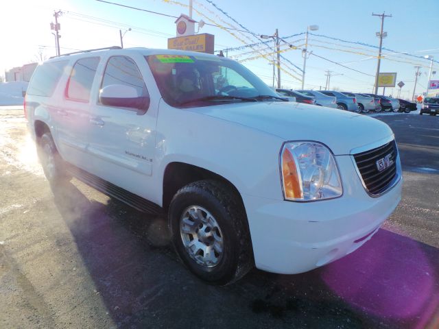 GMC Yukon XL 2008 photo 4