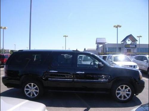 GMC Yukon XL 2008 photo 1
