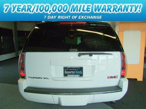 GMC Yukon XL 2008 photo 3