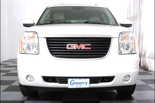 GMC Yukon XL 2008 photo 1