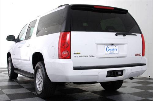 GMC Yukon XL 2008 photo 4