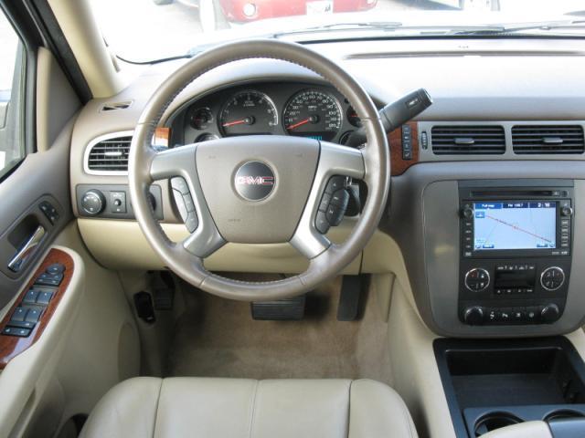 GMC Yukon XL 2008 photo 5