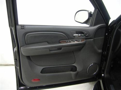 GMC Yukon XL 2008 photo 1