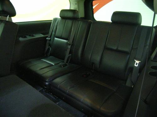 GMC Yukon XL 2008 photo 4