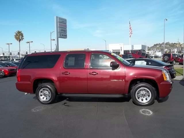 GMC Yukon XL 2008 photo 1