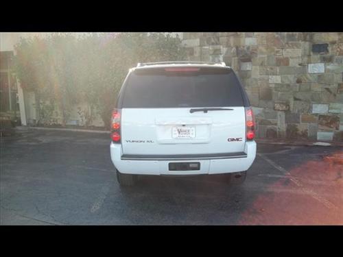 GMC Yukon XL 2008 photo 5