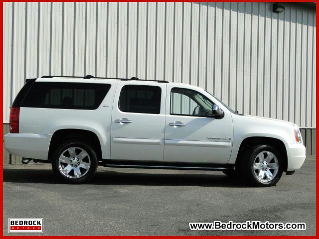 GMC Yukon XL 2008 photo 1