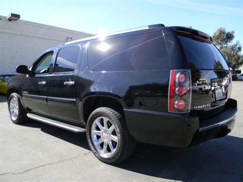 GMC Yukon XL 2008 photo 1