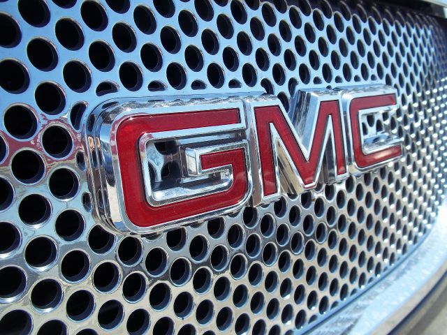 GMC Yukon XL SXT Van SUV