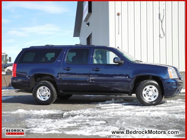 GMC Yukon XL 2008 photo 2