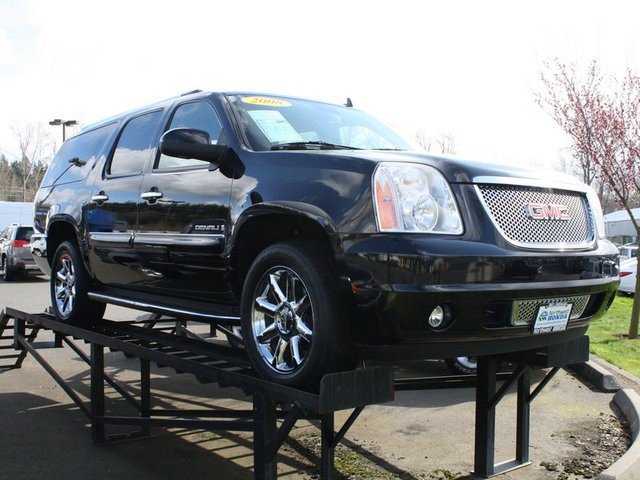 GMC Yukon XL 2008 photo 1