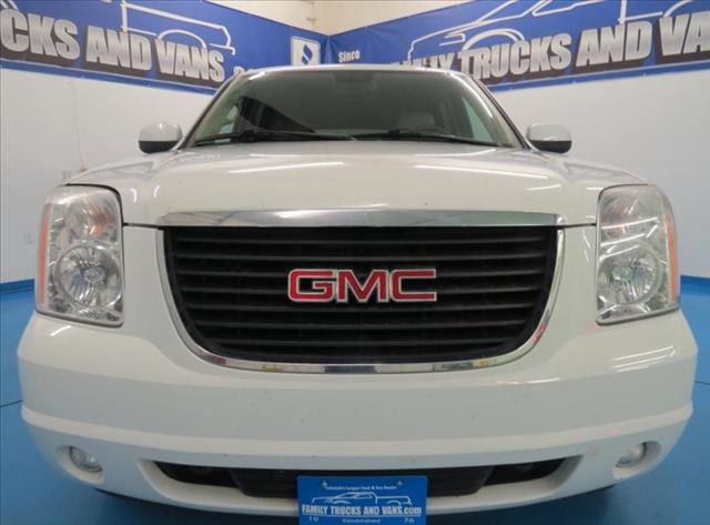 GMC Yukon XL 2008 photo 4