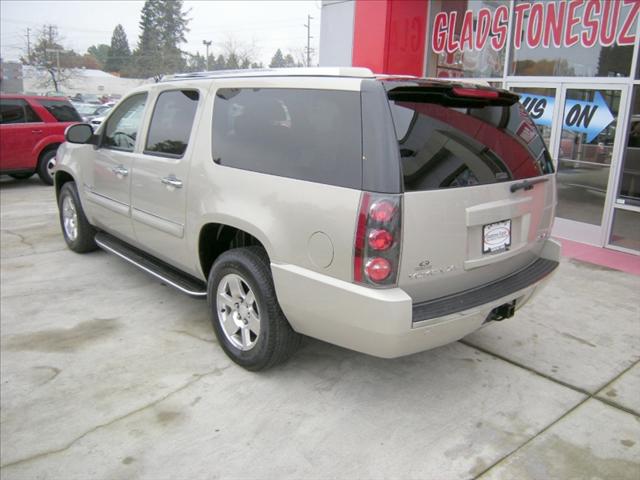 GMC Yukon XL 2008 photo 1