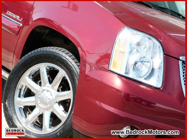 GMC Yukon XL 2008 photo 1