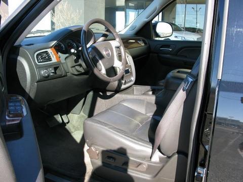 GMC Yukon XL 2008 photo 2