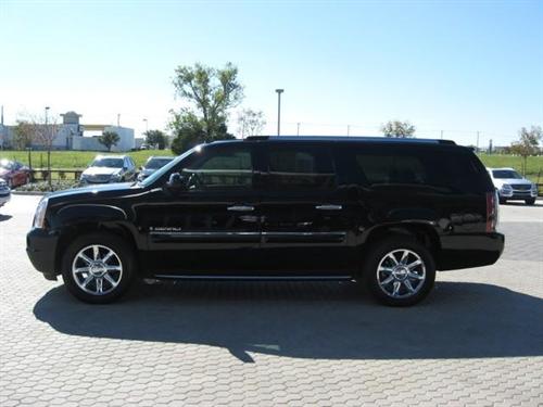 GMC Yukon XL 2008 photo 5