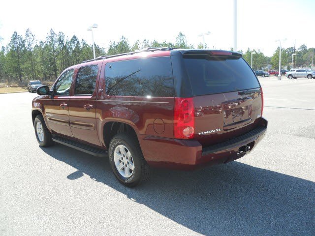 GMC Yukon XL 2008 photo 3