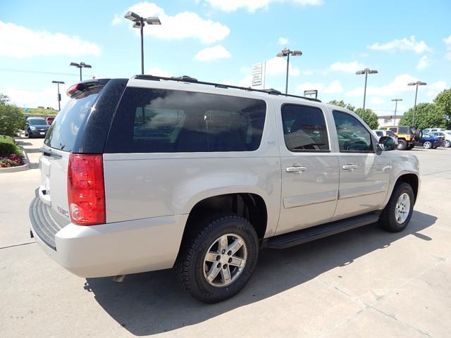 GMC Yukon XL 2008 photo 4