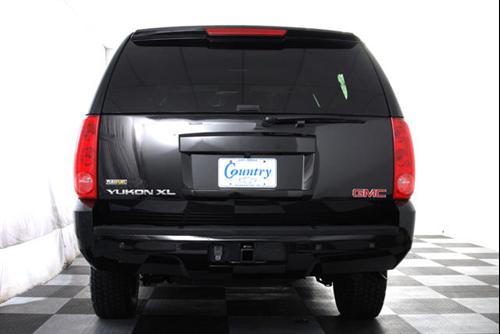 GMC Yukon XL 2008 photo 4
