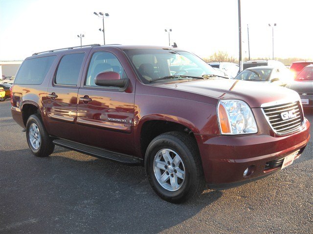 GMC Yukon XL 2008 photo 1