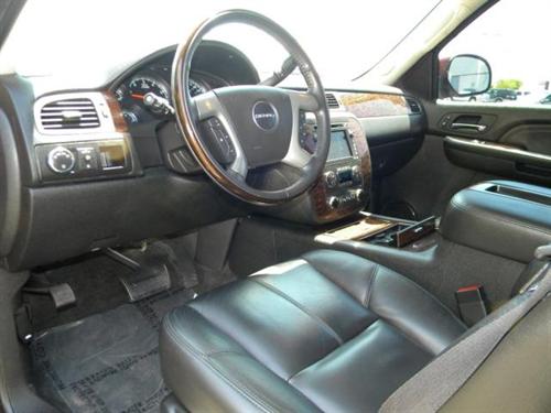 GMC Yukon XL 2008 photo 4