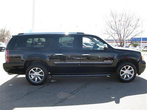 GMC Yukon XL 2008 photo 3
