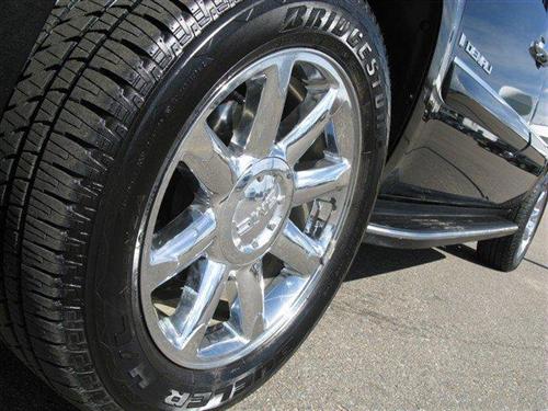 GMC Yukon XL 2008 photo 4