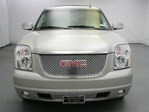 GMC Yukon XL 2008 photo 1