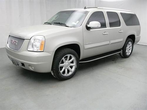 GMC Yukon XL 2008 photo 2