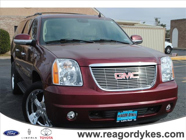 GMC Yukon XL Wagon SE Sport Utility