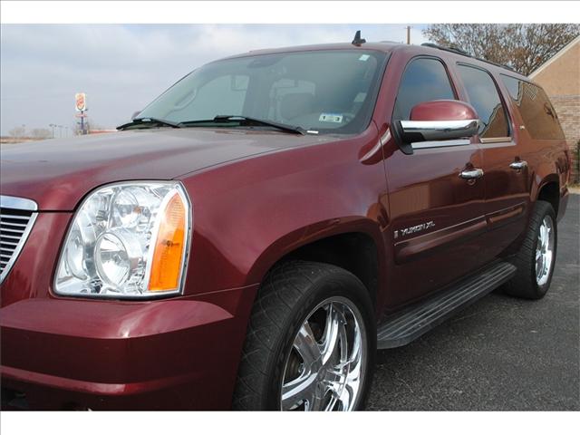 GMC Yukon XL 2008 photo 2