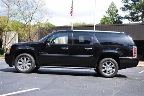 GMC Yukon XL 2008 photo 4