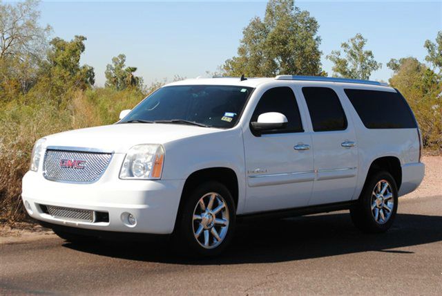 GMC Yukon XL 2008 photo 1