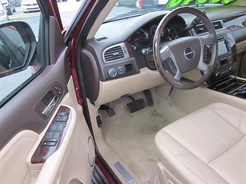 GMC Yukon XL 2008 photo 3