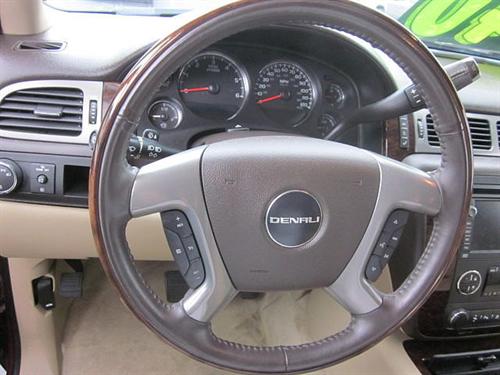 GMC Yukon XL 2008 photo 4