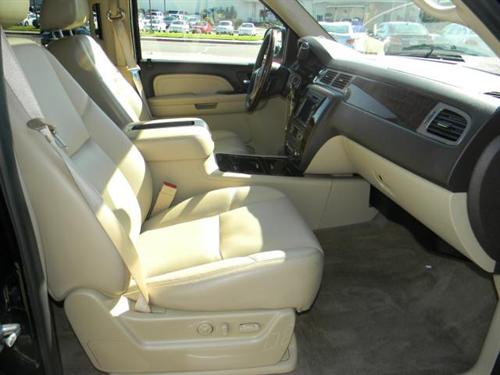 GMC Yukon XL 2009 photo 3