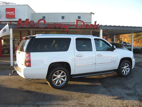GMC Yukon XL 2009 photo 2