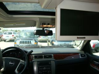 GMC Yukon XL 2009 photo 2