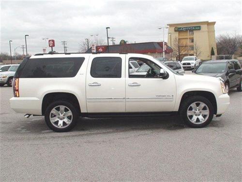 GMC Yukon XL 2009 photo 2