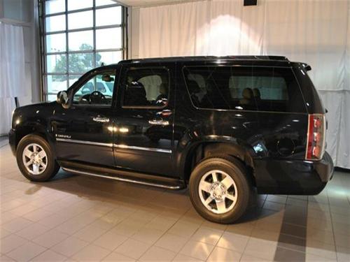 GMC Yukon XL 2009 photo 1